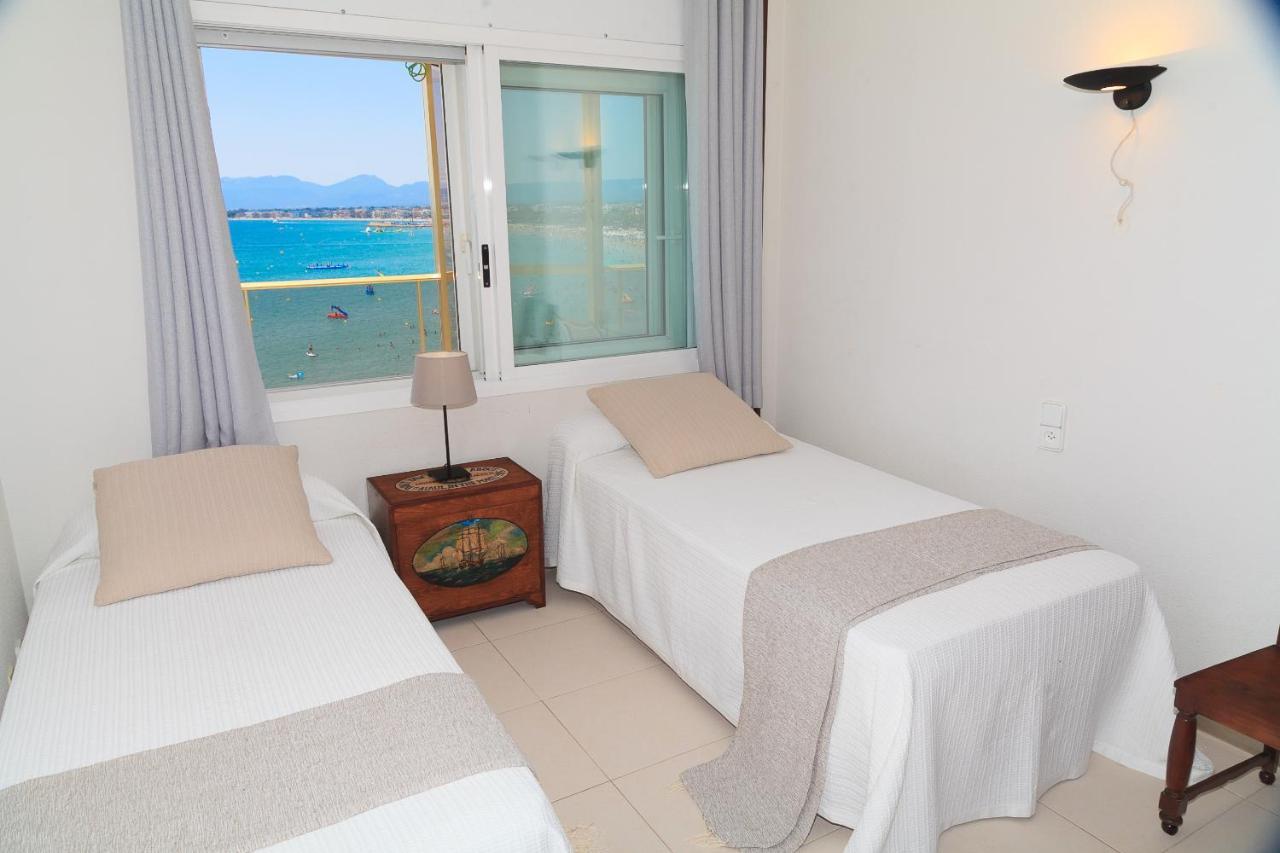 Uhc Barcino Apartments Σαλού Εξωτερικό φωτογραφία